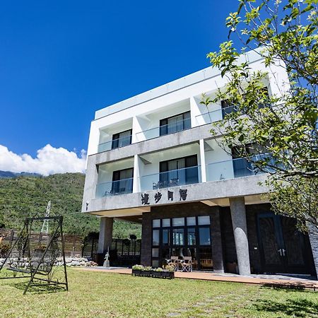 漫步月眉民宿 Guanshan Buitenkant foto